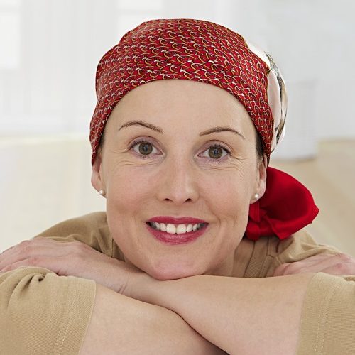 woman wearing hat