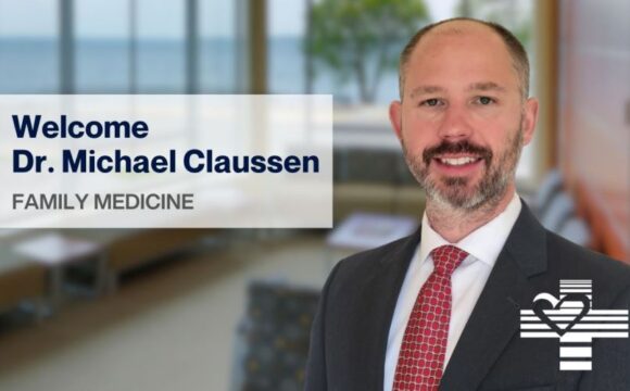 Male family medicine doctor, Dr. Michael Claussen