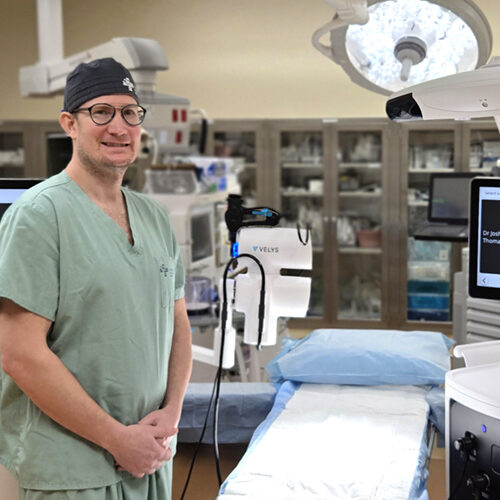 Orthopedic Surgeon Dr . Joshua Thomas with the advanced VELYS Robotic Assisted Knee Replacement System at Glacial Ridge Center for Surgical Care in Glenwood, MN.