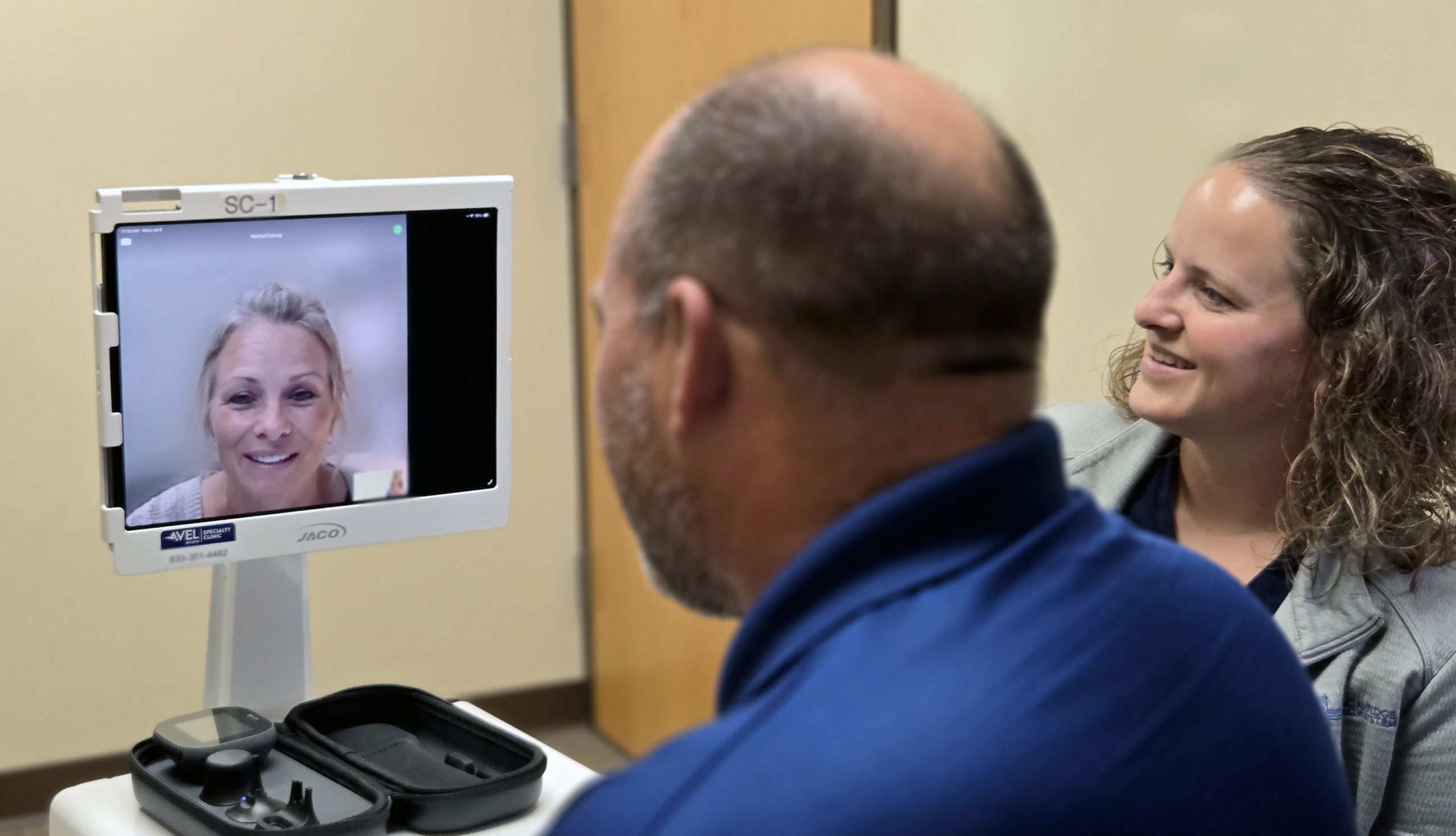 AVEL nurse and patient technology 870x500